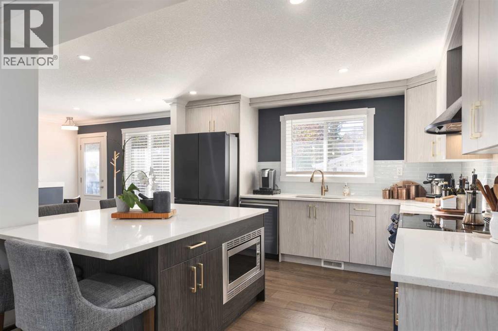 89 Woodlark Drive Sw, Calgary, Alberta  T3C 3H6 - Photo 7 - A2266038