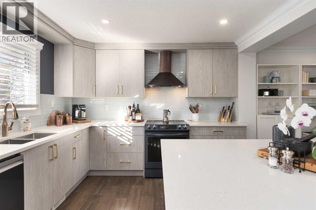 89 Woodlark Drive Sw, Calgary, Alberta  T3C 3H6 - Photo 10 - A2266038