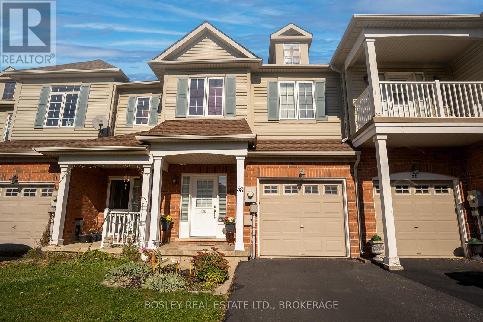 58 Chloe Street, St. Catharines, Ontario  L2P 0A5 - Photo 2 - X12528624