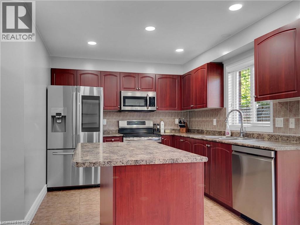 12 Shantz Avenue, Brantford, Ontario  N3T 0A7 - Photo 12 - 40784215