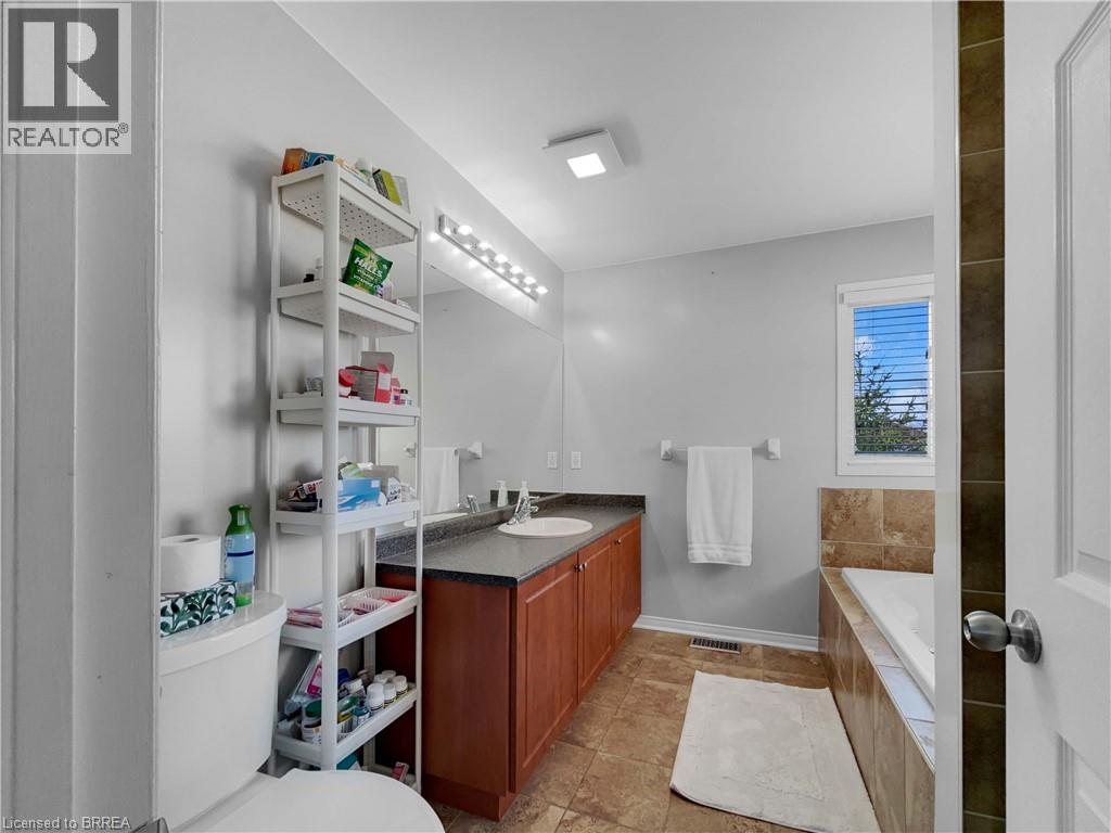 12 Shantz Avenue, Brantford, Ontario  N3T 0A7 - Photo 33 - 40784215