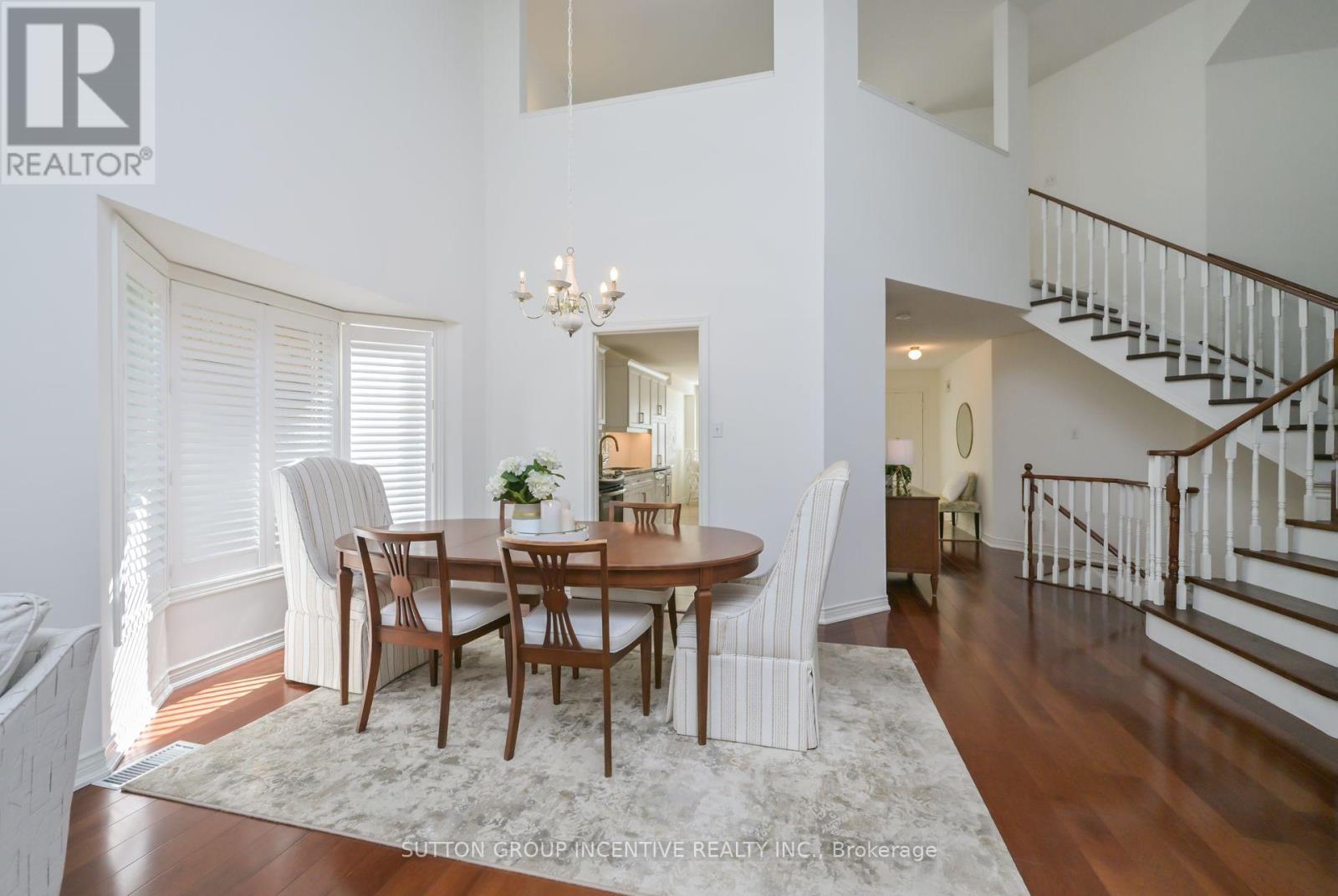 15 Sunset Boulevard, New Tecumseth, Ontario  L9R 1Y8 - Photo 11 - N12371896