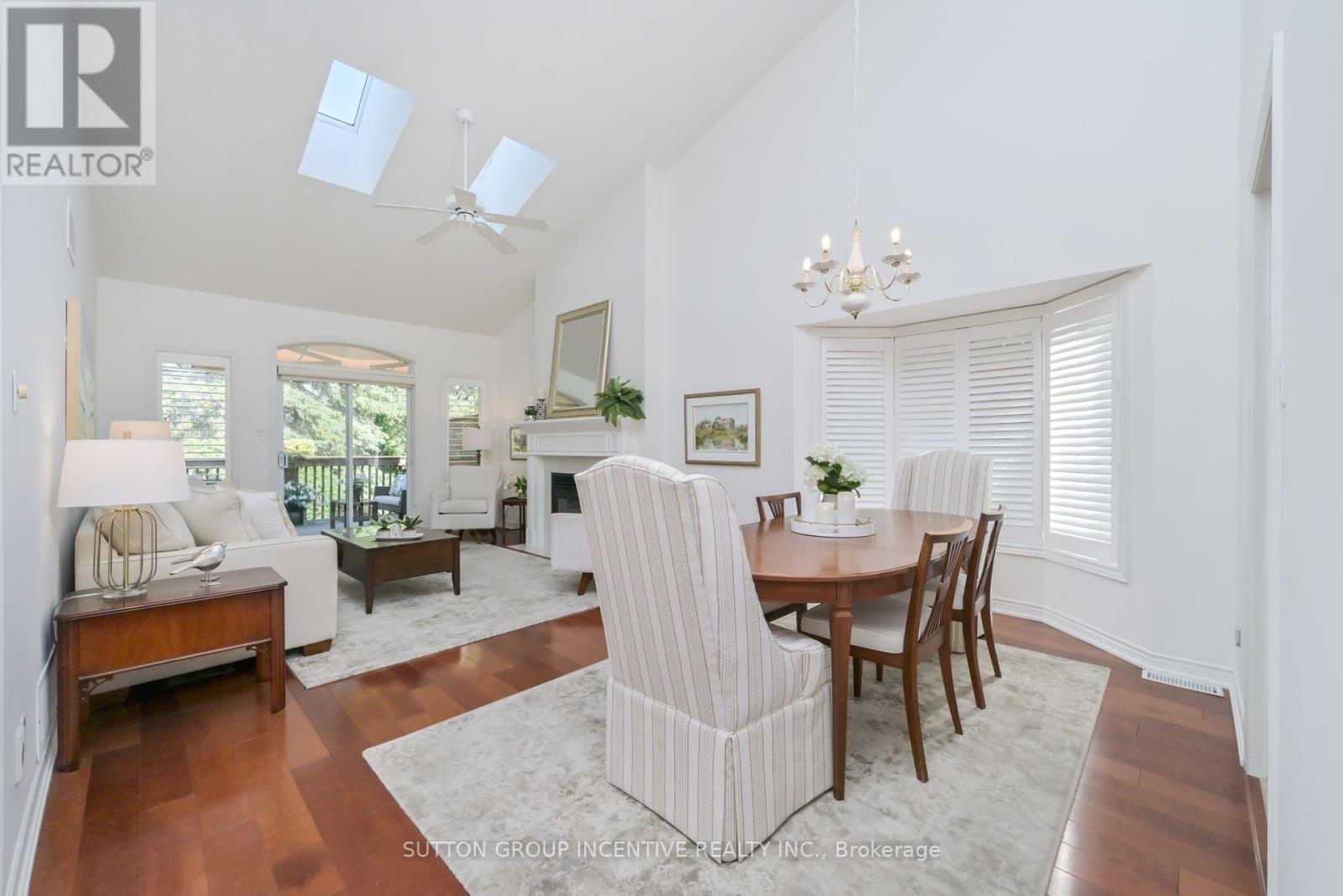 15 Sunset Boulevard, New Tecumseth, Ontario  L9R 1Y8 - Photo 10 - N12371896