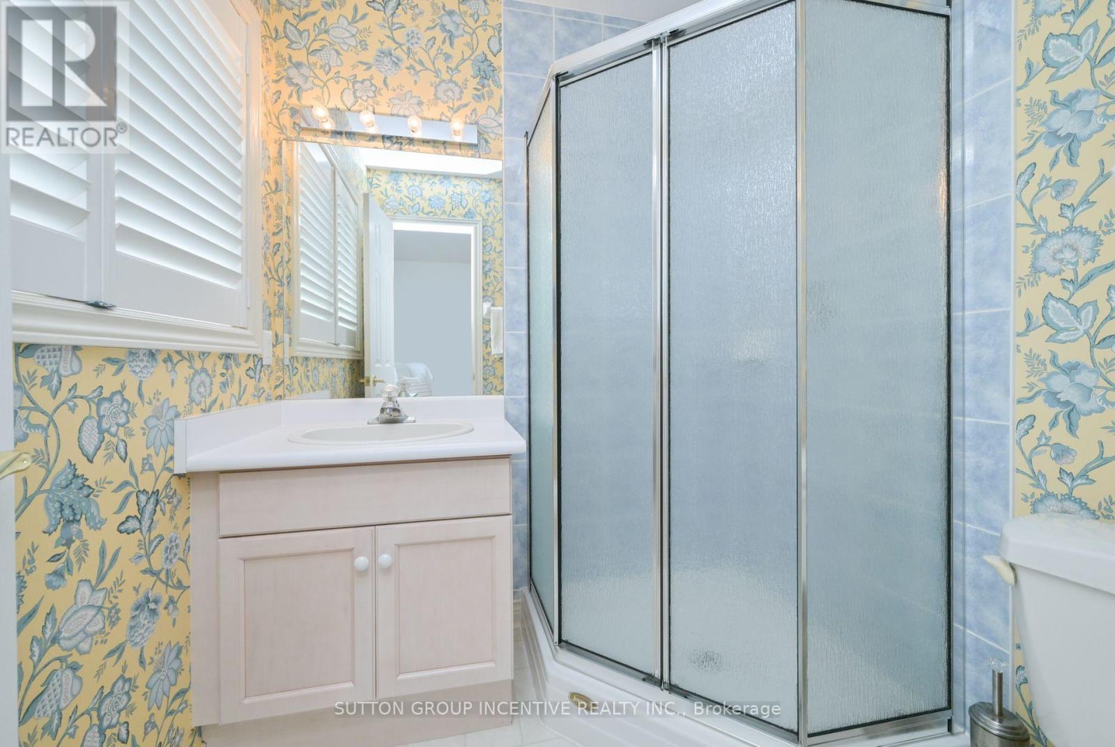 15 Sunset Boulevard, New Tecumseth, Ontario  L9R 1Y8 - Photo 17 - N12371896