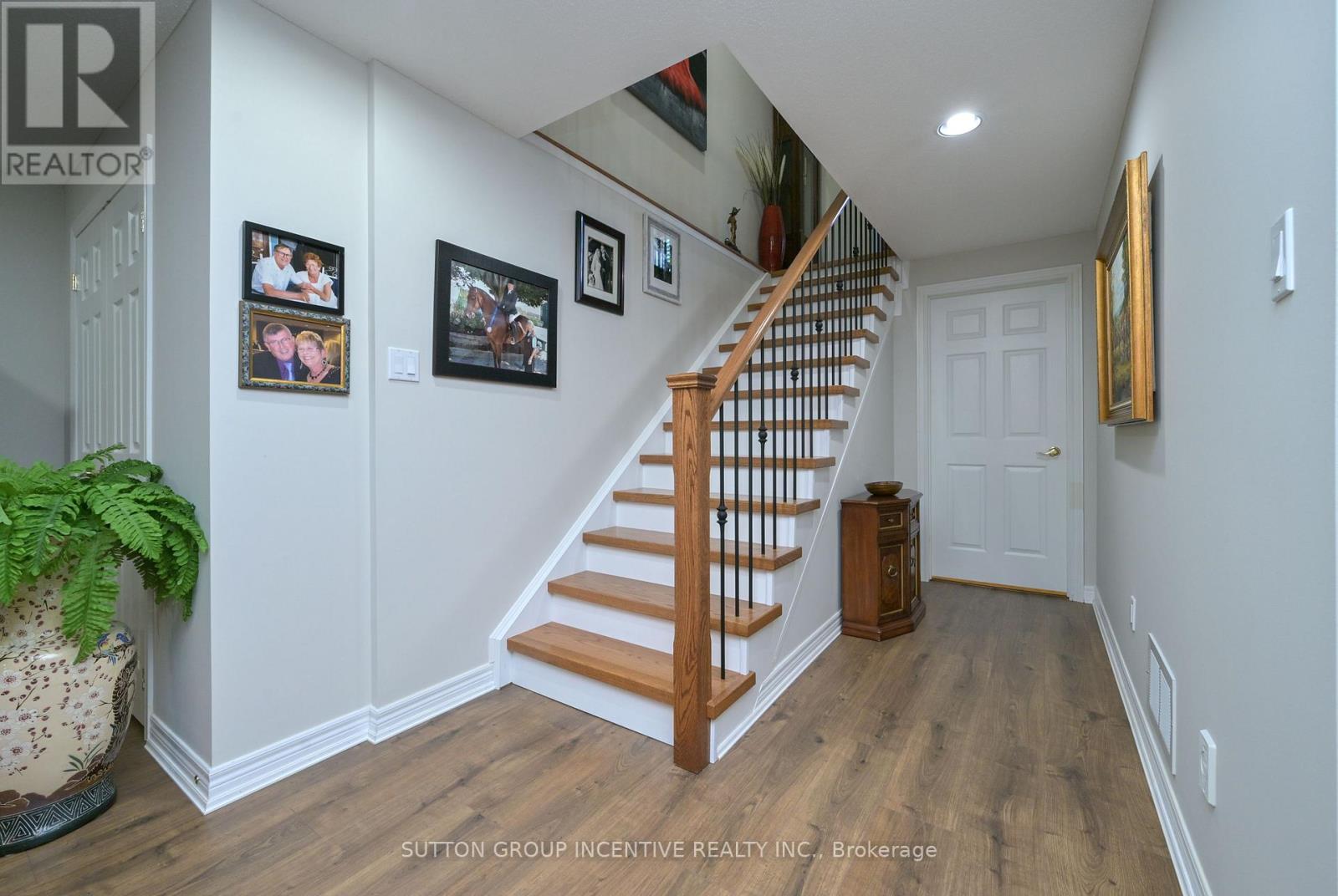 36 Bella Vista Trail, New Tecumseth, Ontario  L9R 2C6 - Photo 26 - N12456590