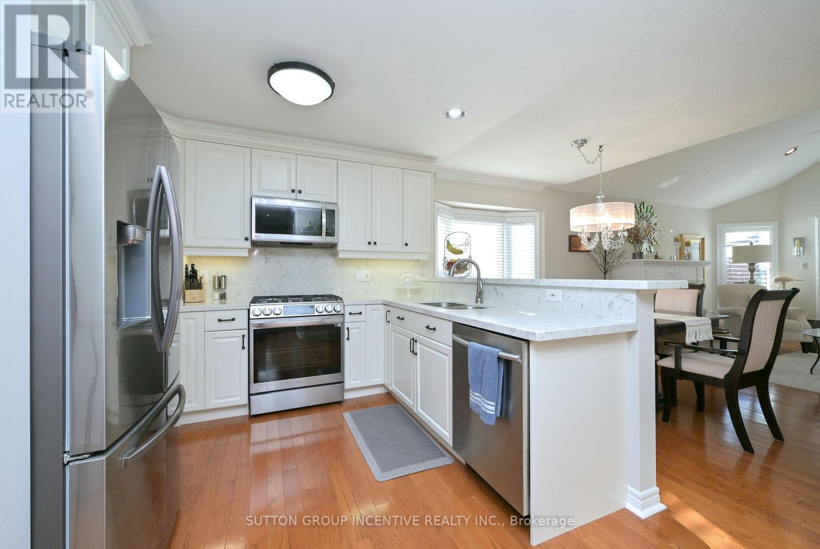 36 Bella Vista Trail, New Tecumseth, Ontario  L9R 2C6 - Photo 9 - N12456590