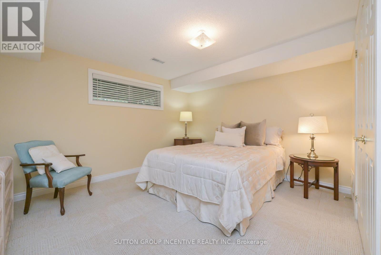 15 Sunset Boulevard, New Tecumseth, Ontario  L9R 1Y8 - Photo 22 - N12371896