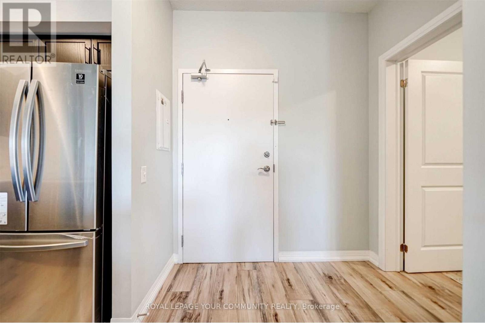 304 - 295 Cundles Road, Barrie, Ontario  L4E 1A2 - Photo 4 - S12528476