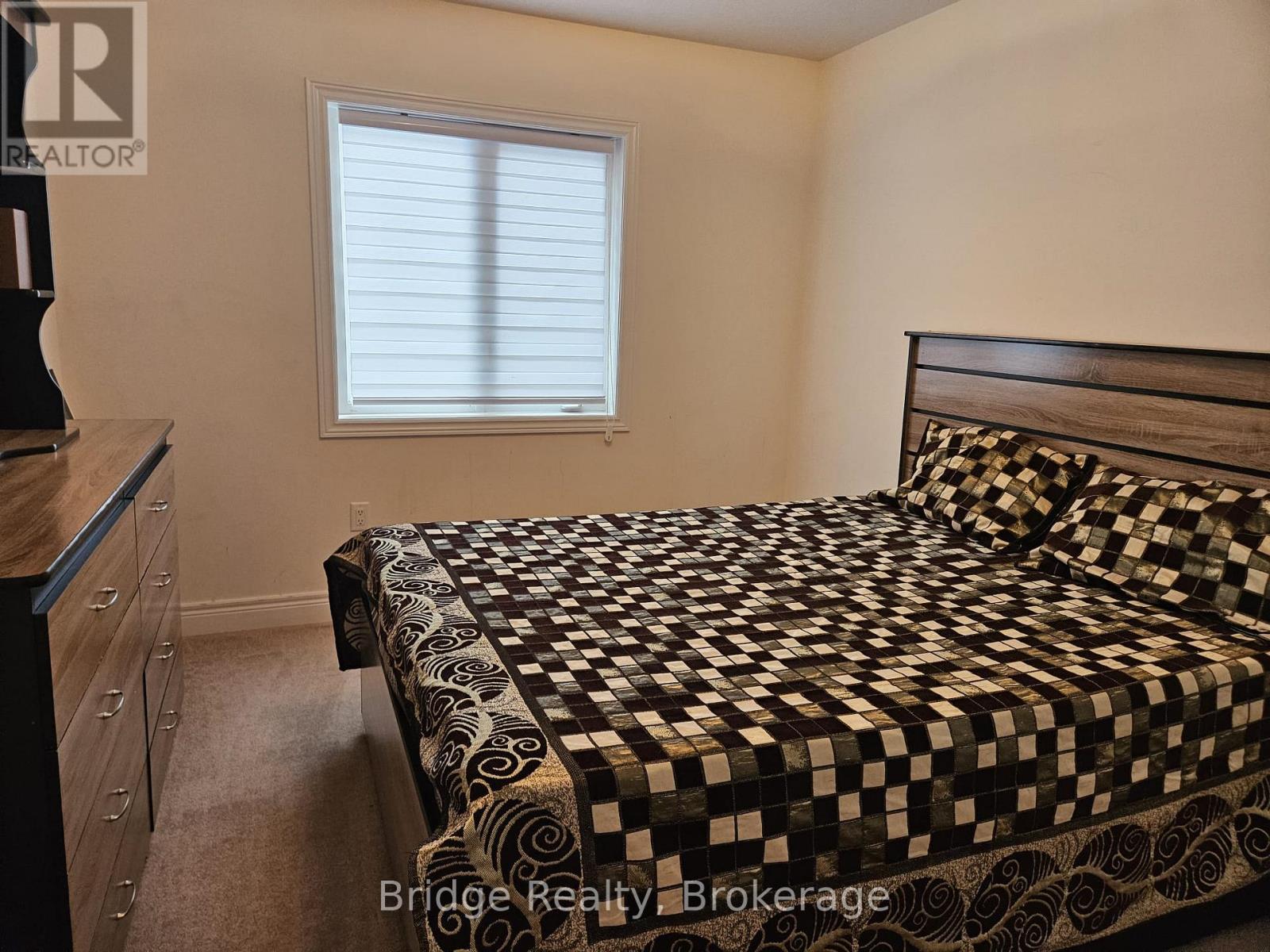 1060 Upper Thames Drive, Woodstock, Ontario N4T 0H2 - Photo 15 - X12528548