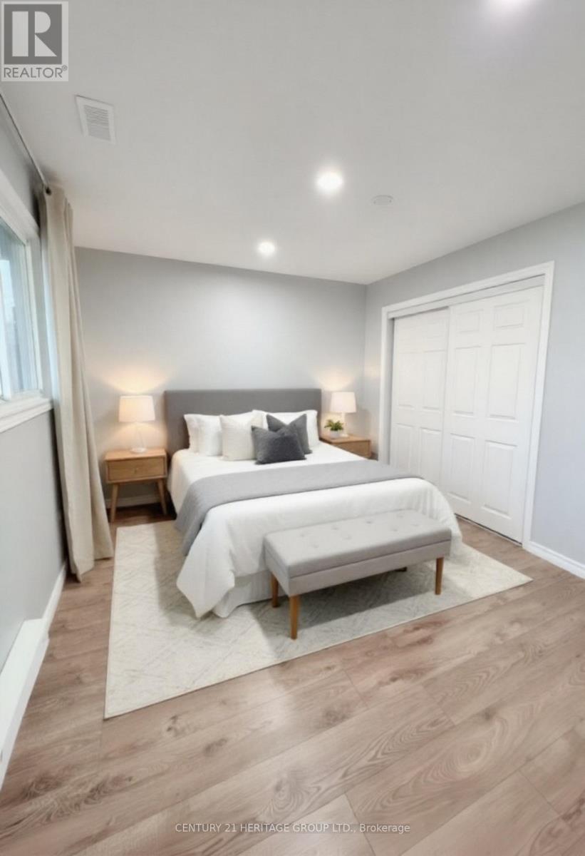 493 Lake Drive S, Georgina, Ontario  L4P 1R5 - Photo 10 - N12309898