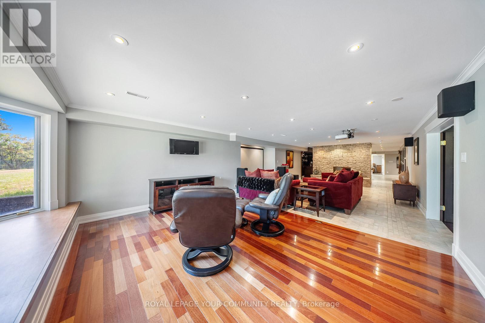 6 Creekside Court, Caledon, Ontario  L7E 0B3 - Photo 35 - W12350501