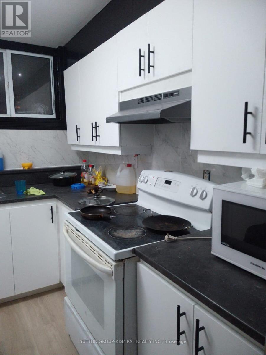 418 - 4673 Jane Street, Toronto, Ontario  M3N 2L1 - Photo 5 - W12496360