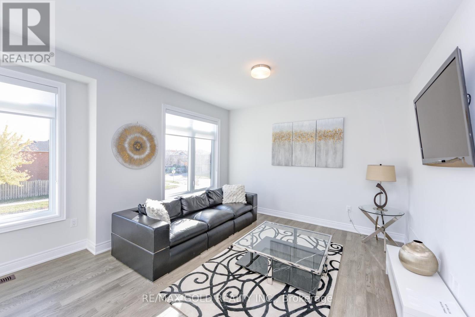 2733 Westoak Trail, Oakville, Ontario  L6M 5T1 - Photo 9 - W12523400