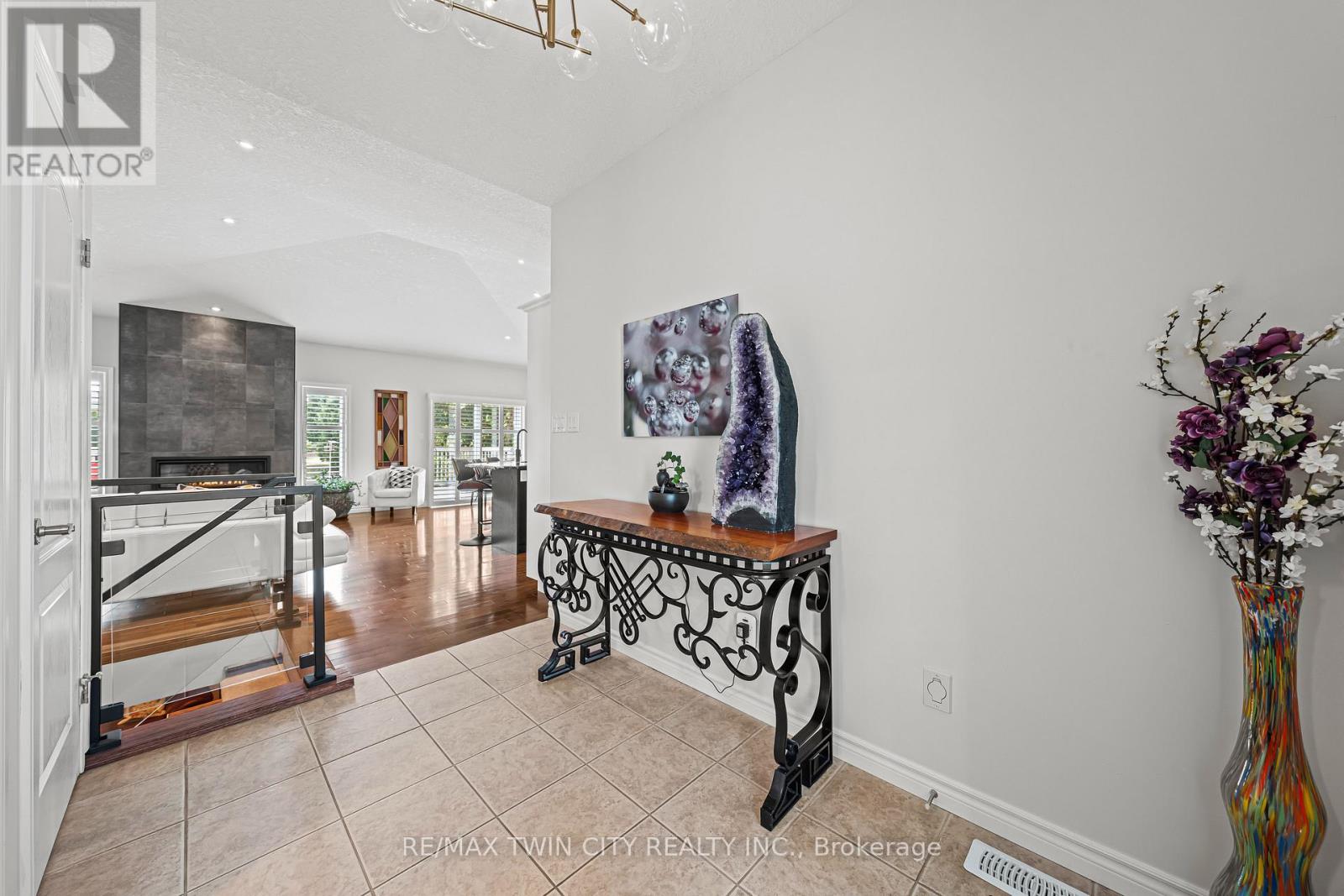 18 - 152 Devonshire Drive, Wilmot, Ontario  N3A 4J7 - Photo 12 - X12369181