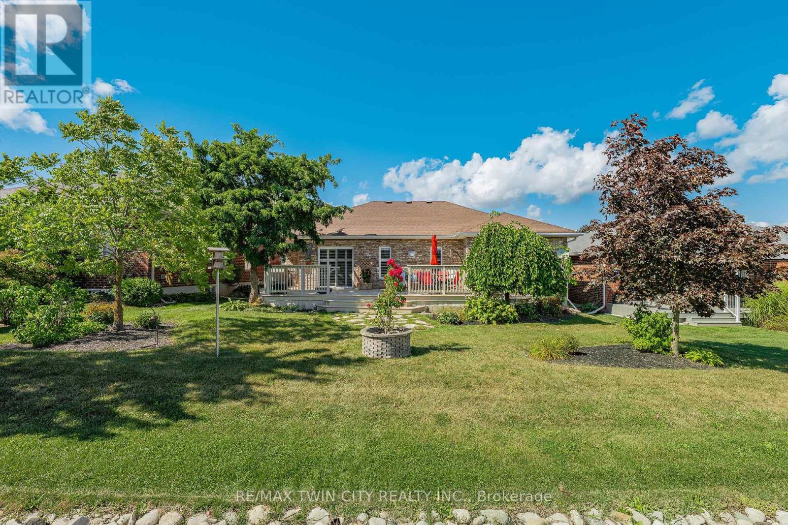 18 - 152 Devonshire Drive, Wilmot, Ontario  N3A 4J7 - Photo 40 - X12369181