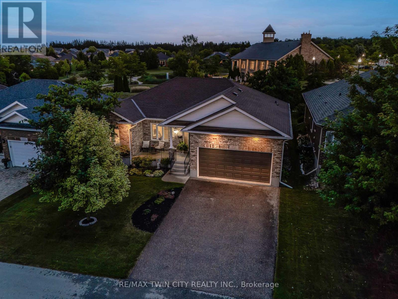 18 - 152 Devonshire Drive, Wilmot, Ontario  N3A 4J7 - Photo 8 - X12369181