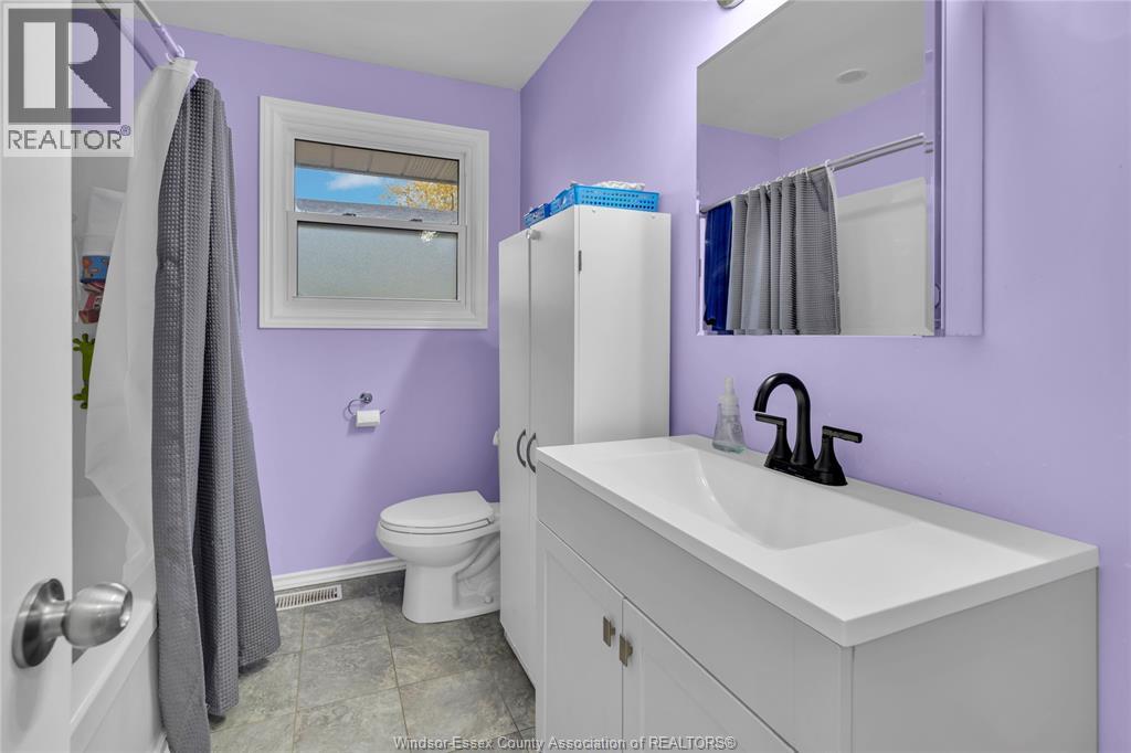 1270 Laurendeau, Windsor, Ontario  N8Y 4B5 - Photo 14 - 25028436