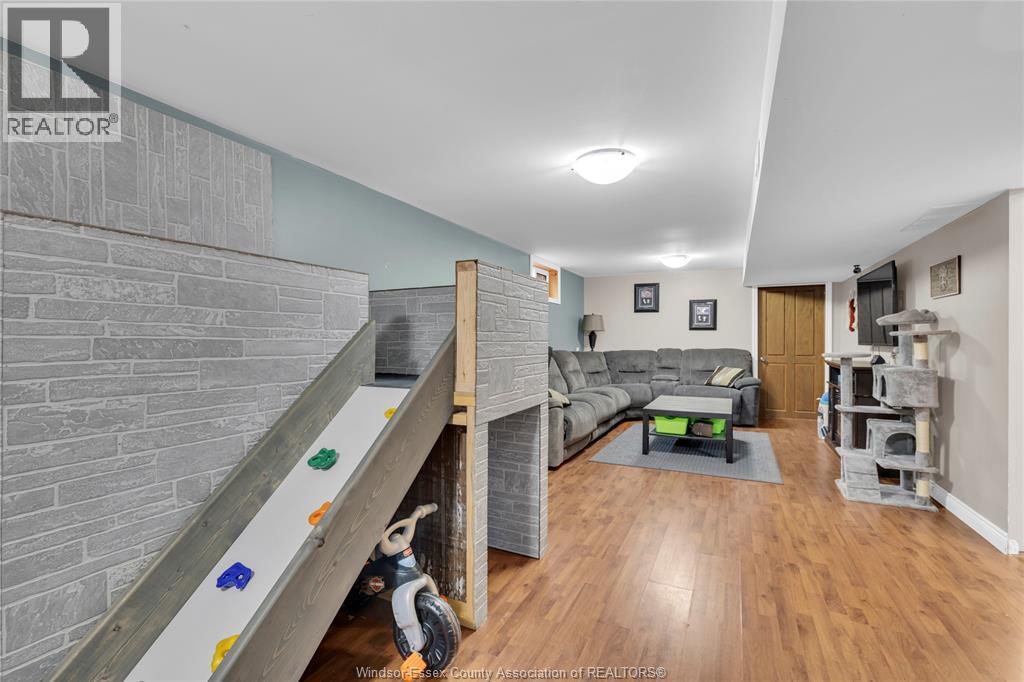 1270 Laurendeau, Windsor, Ontario  N8Y 4B5 - Photo 26 - 25028436