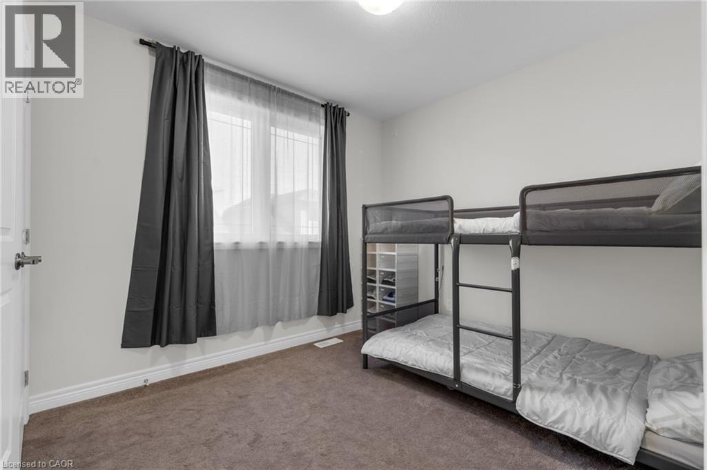 19 Picardy Drive Unit# 15, Stoney Creek, Ontario  L8J 0M7 - Photo 13 - 40787011