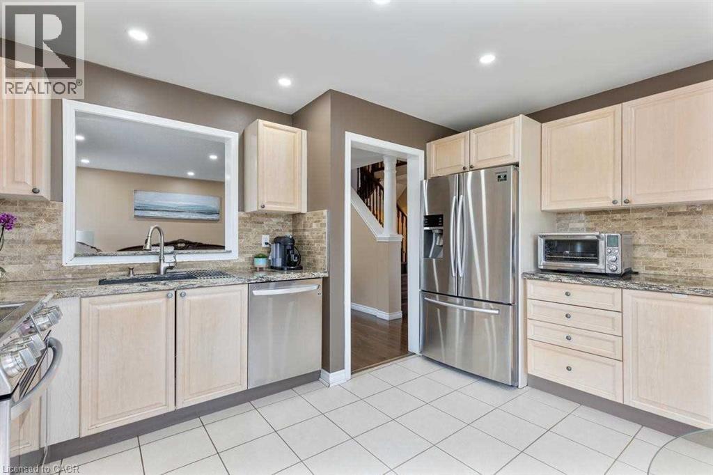 3875 Thomas Street, Mississauga, Ontario  L5M 7A6 - Photo 8 - 40786985