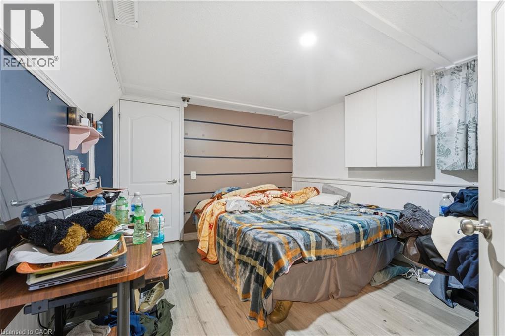 392 Wellington Street, Brantford, Ontario  N3S 4A9 - Photo 18 - 40786833