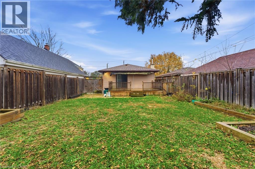 392 Wellington Street, Brantford, Ontario  N3S 4A9 - Photo 19 - 40786833