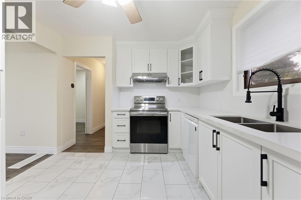 392 Wellington Street, Brantford, Ontario  N3S 4A9 - Photo 7 - 40786833