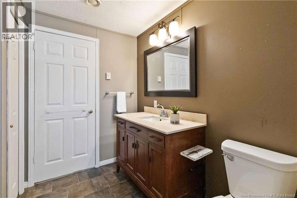 46 Ste Marie Lane, Dieppe, New Brunswick  E1A 8W4 - Photo 16 - NB129743