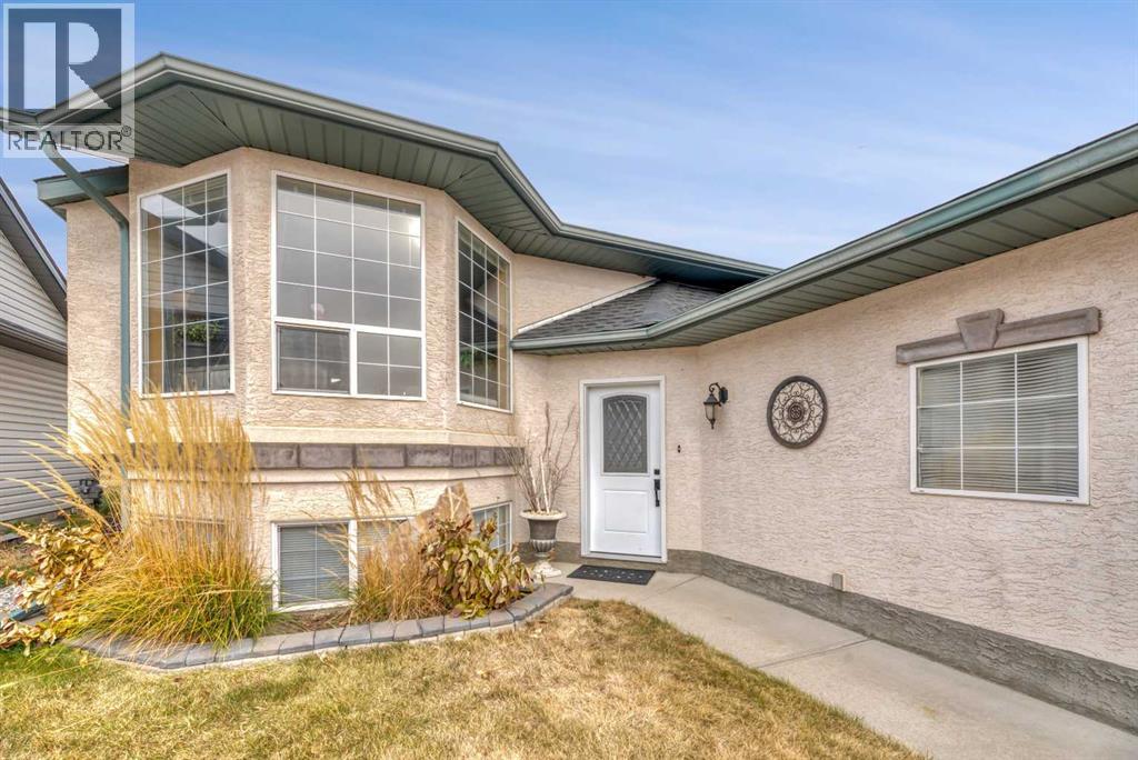 Property at 230 Strathford Crescent image 4