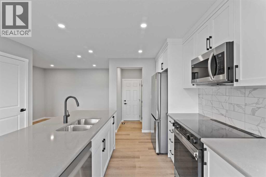 225 Yorkville Boulevard Sw, Calgary, Alberta  T2X 5H6 - Photo 17 - A2269552