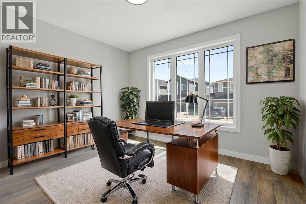 65 Amblefield Heights Nw, Calgary, Alberta  T3P 2K1 - Photo 7 - A2269561