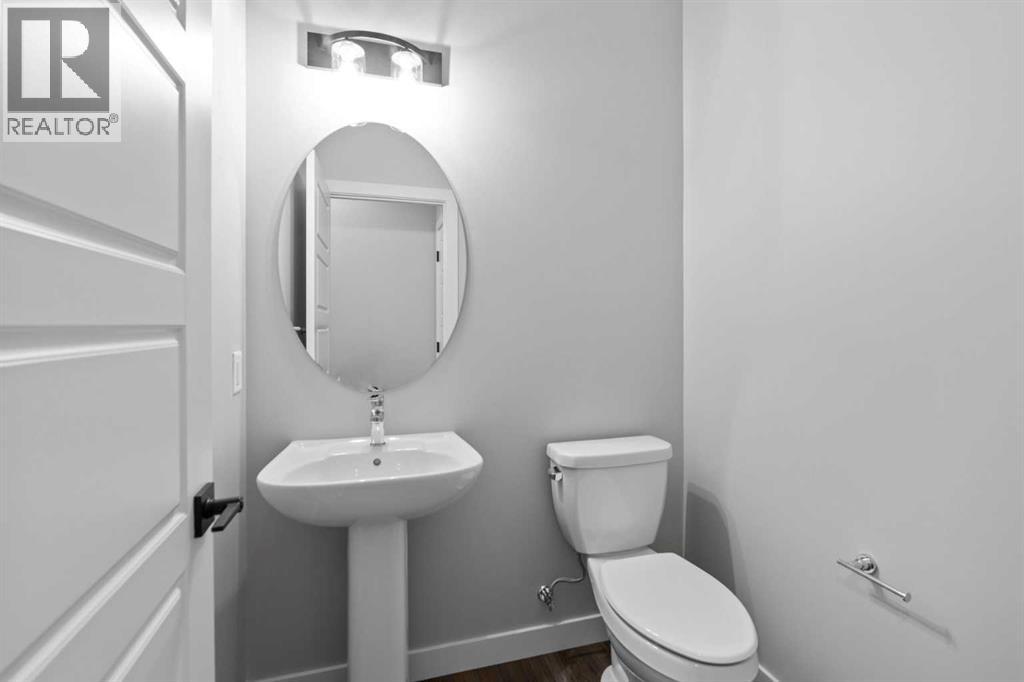 65 Amblefield Heights Nw, Calgary, Alberta  T3P 2K1 - Photo 10 - A2269561