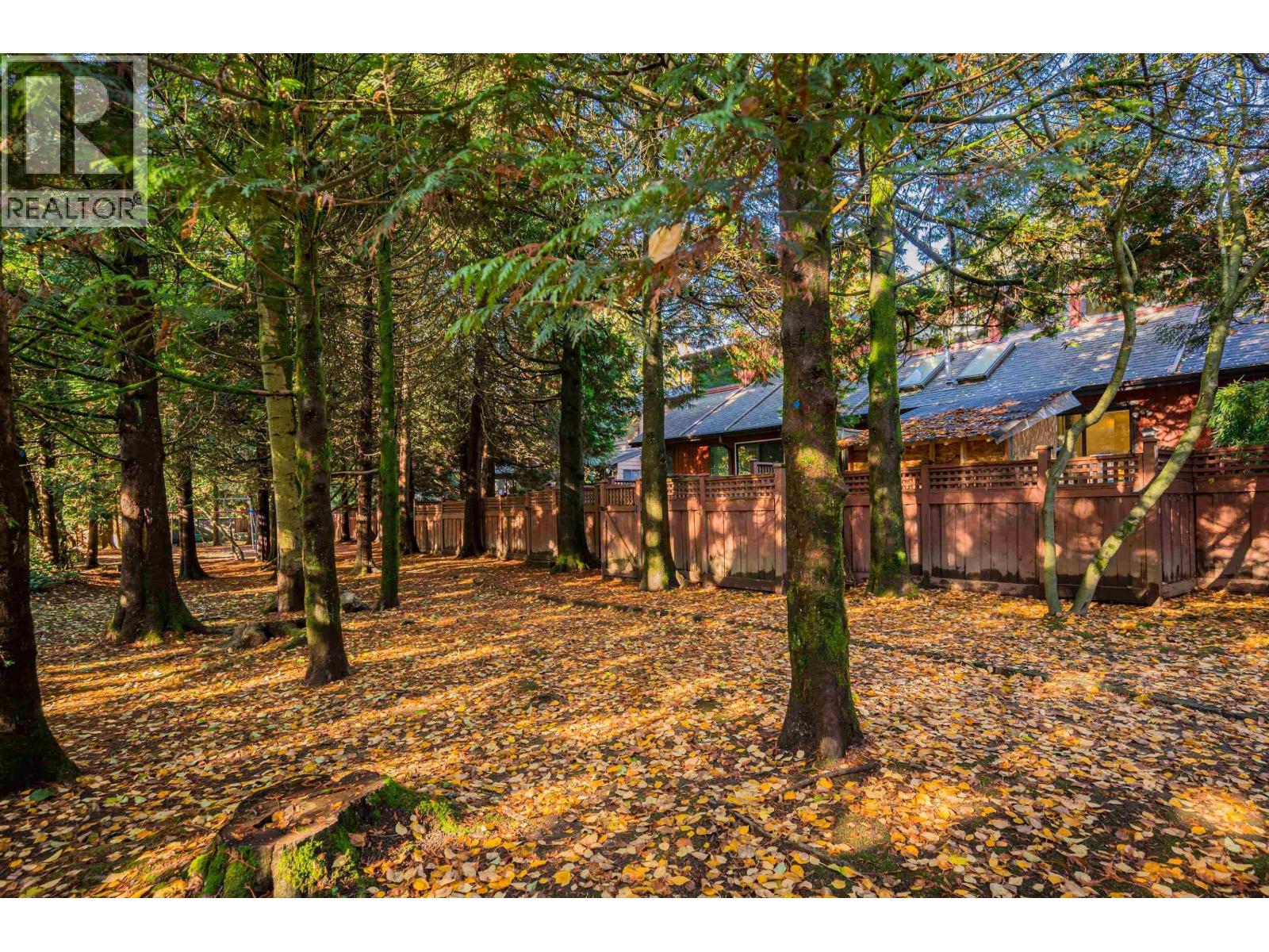 4814 Fernglen Drive, Burnaby, British Columbia  V5G 3V7 - Photo 27 - R3053131