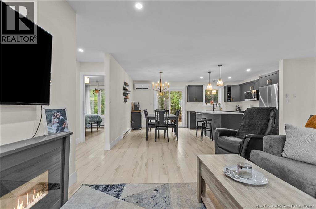 43 Bonnieway Drive, Waasis, New Brunswick  E3B 0S9 - Photo 9 - NB129934