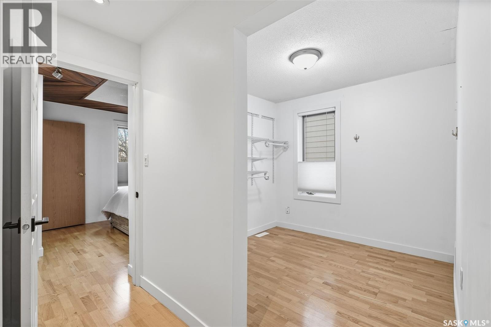 1423 7th Avenue N, Saskatoon, Saskatchewan  S7K 2W3 - Photo 12 - SK023732