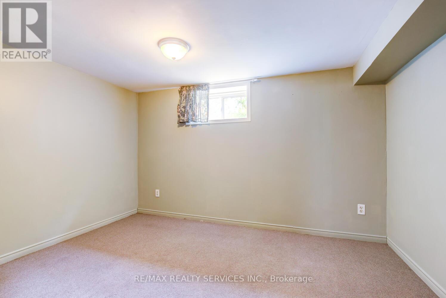 29 Woodward Avenue, Brampton, Ontario  L6V 1K2 - Photo 24 - W12346900