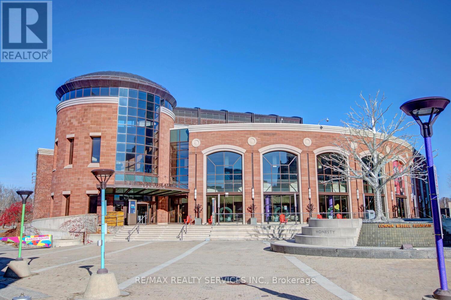 29 Woodward Avenue, Brampton, Ontario  L6V 1K2 - Photo 49 - W12346900