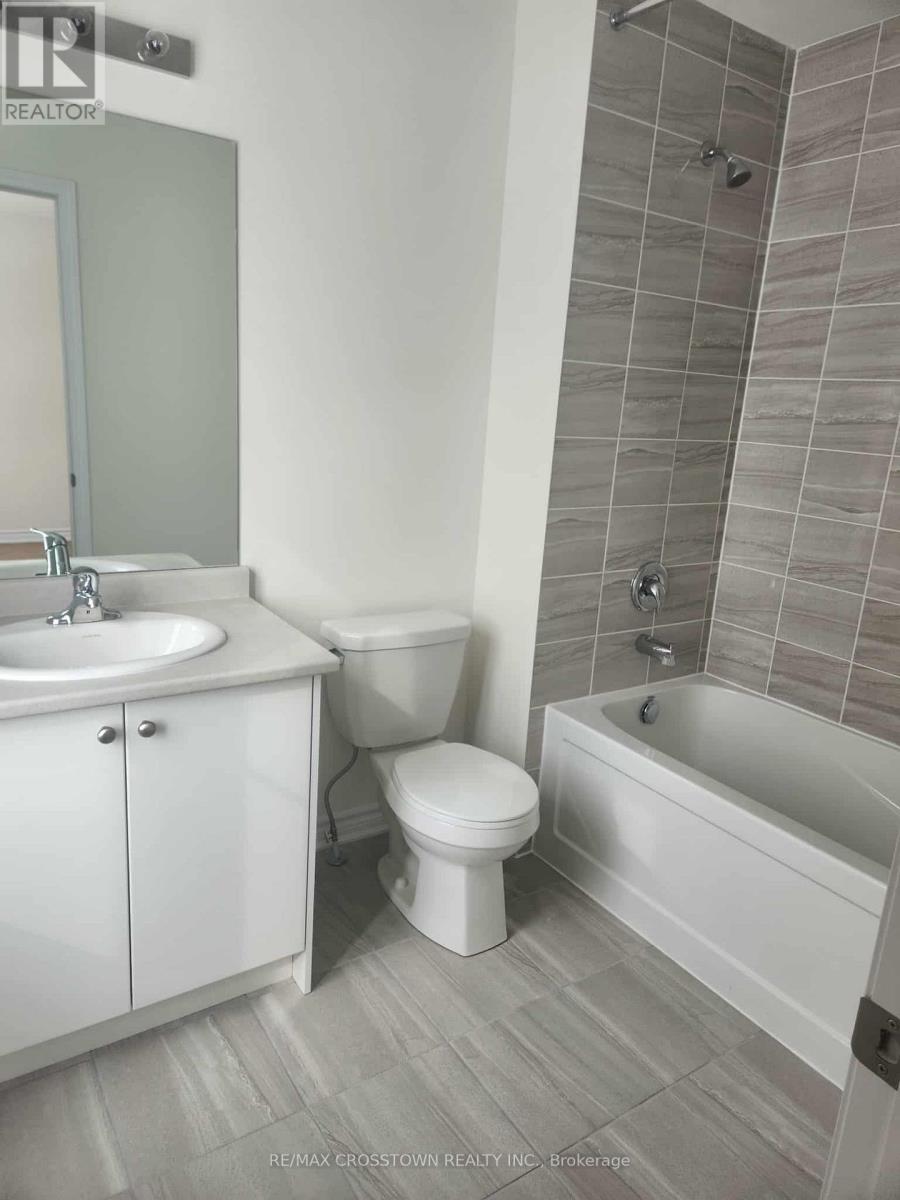 71 Shelburne Avenue, Wasaga Beach, Ontario  L9Z 0L2 - Photo 9 - S12380534