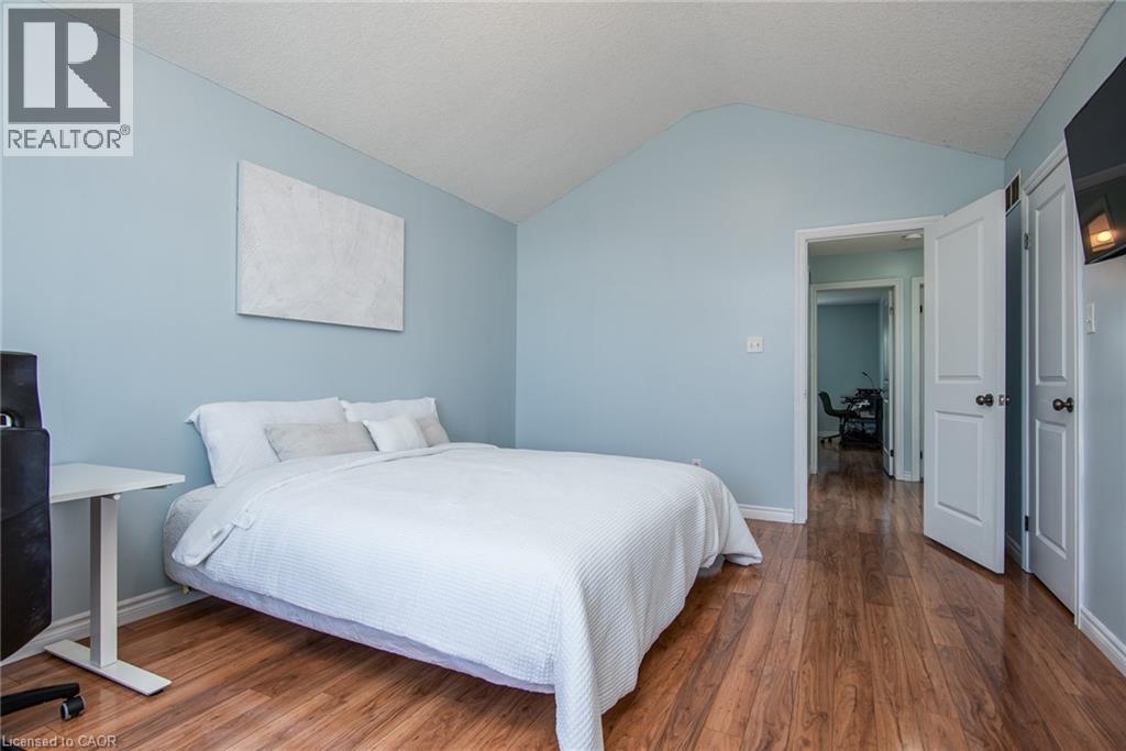 2 Valebrook Street, Kitchener, Ontario  N2A 0A2 - Photo 17 - 40769066