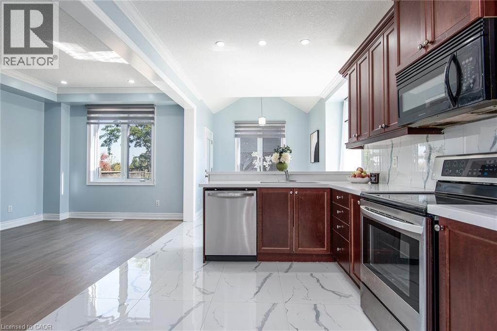 2 Valebrook Street, Kitchener, Ontario  N2A 0A2 - Photo 12 - 40769066