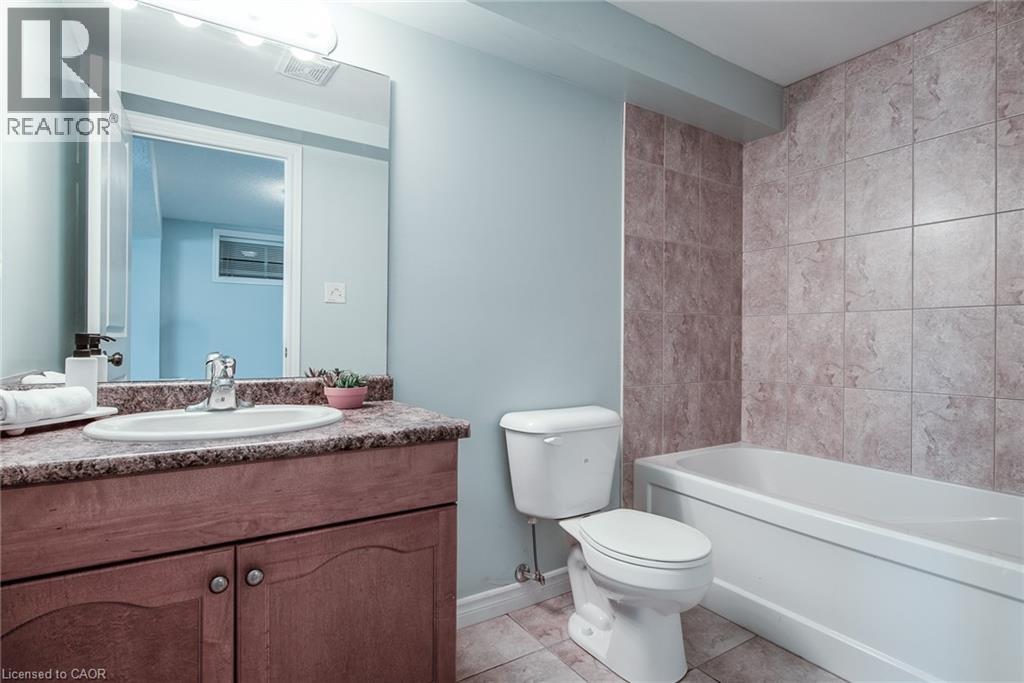 2 Valebrook Street, Kitchener, Ontario  N2A 0A2 - Photo 30 - 40769066