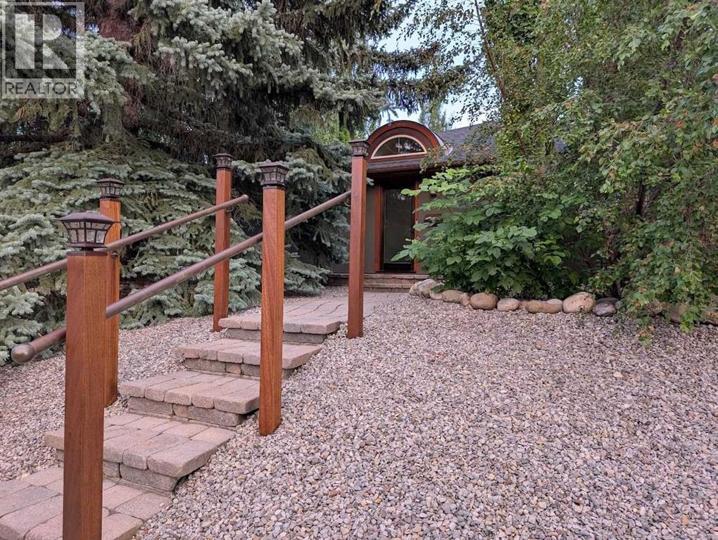 633 23 Avenue Ne, Calgary, Alberta  T2E 1W5 - Photo 1 - A2253223