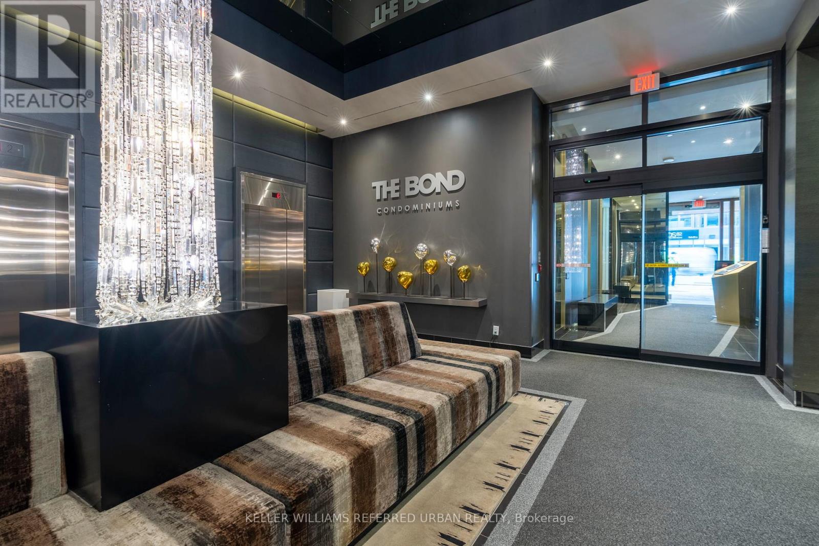 3108 - 290 Adelaide Street W, Toronto, Ontario  M5V 0P3 - Photo 3 - C12528524