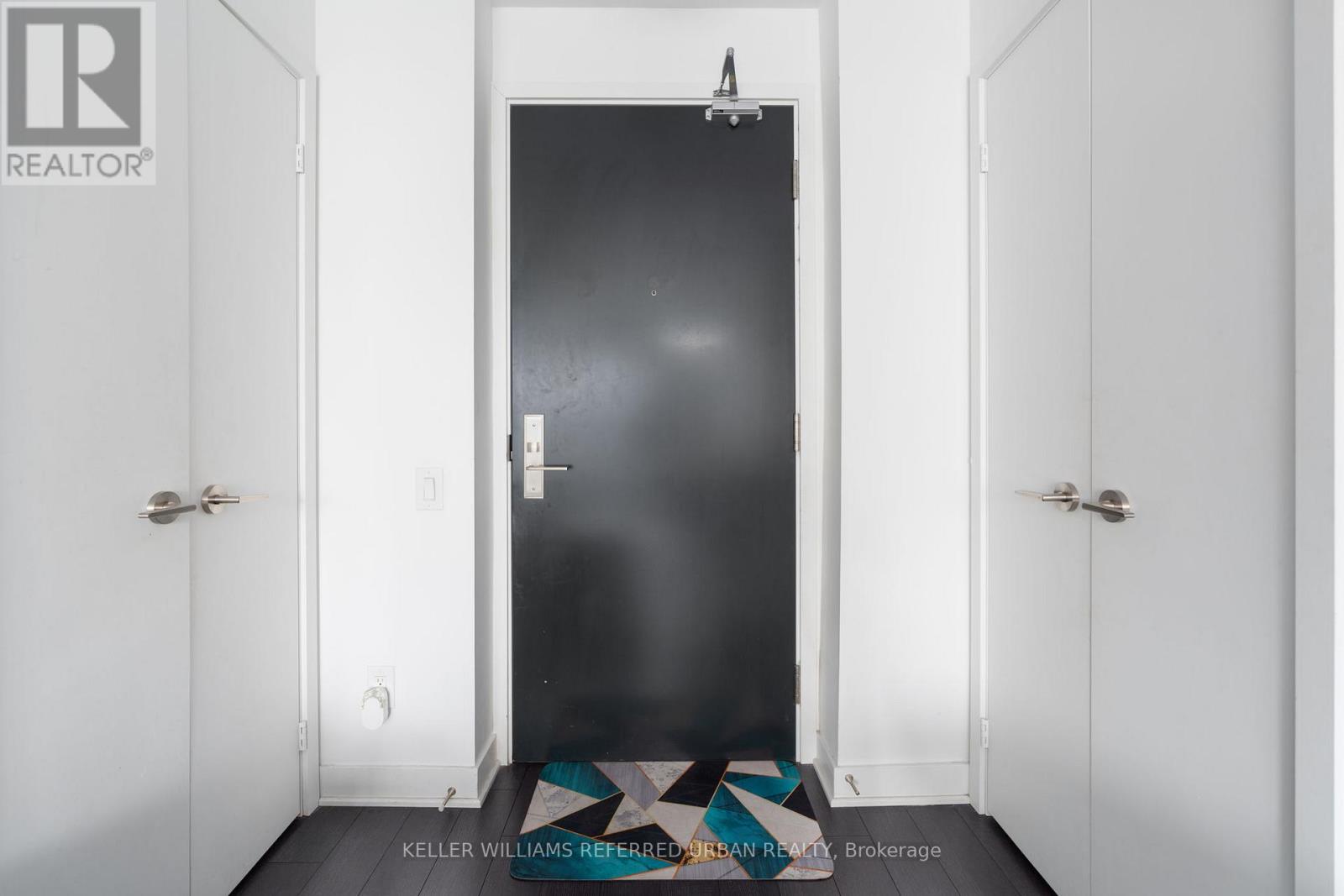 3108 - 290 Adelaide Street W, Toronto, Ontario  M5V 0P3 - Photo 5 - C12528524