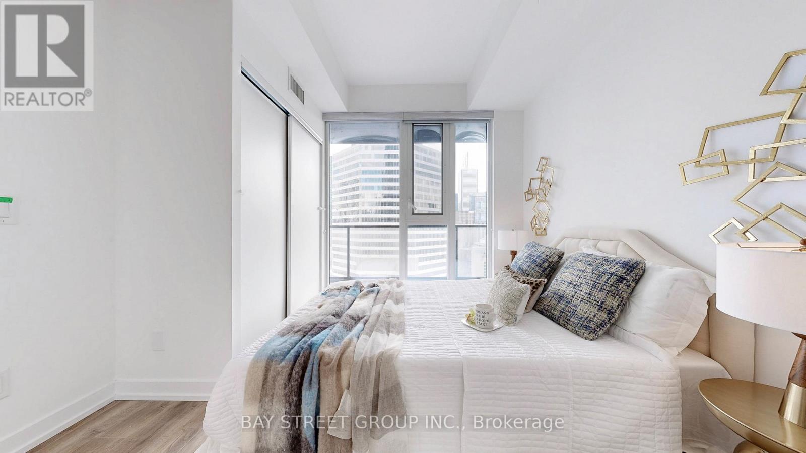 2206 - 20 Edward Street, Toronto, Ontario  M5G 1C9 - Photo 19 - C12528566