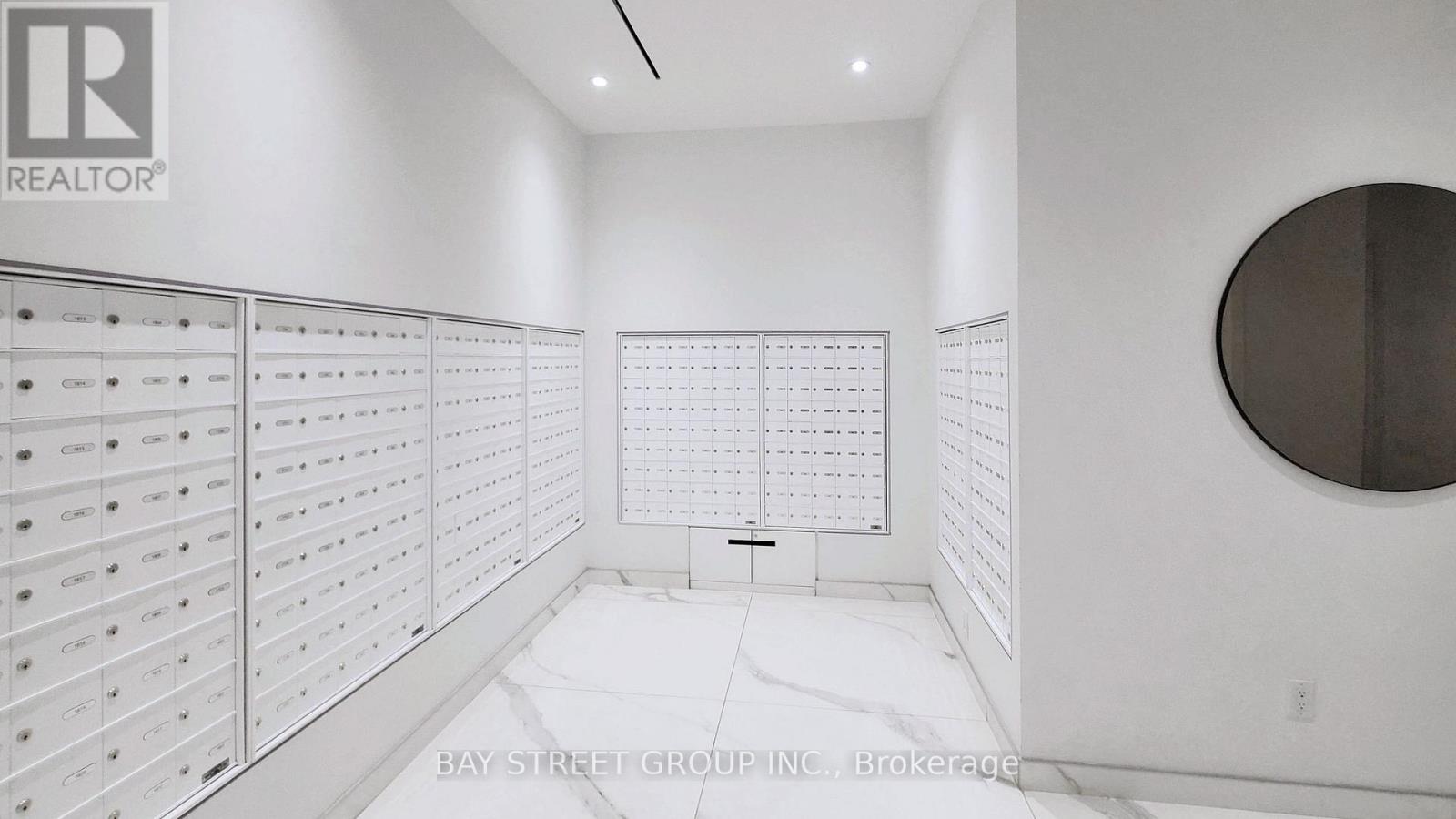 2206 - 20 Edward Street, Toronto, Ontario  M5G 1C9 - Photo 36 - C12528566