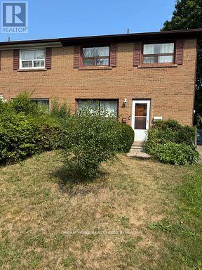 22 Beethoven Court, Toronto, Ontario  M2H 1W2 - Photo 2 - C12528578