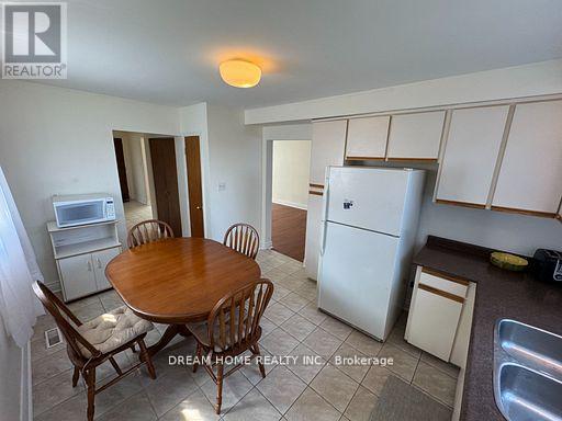 22 Beethoven Court, Toronto, Ontario  M2H 1W2 - Photo 30 - C12528578