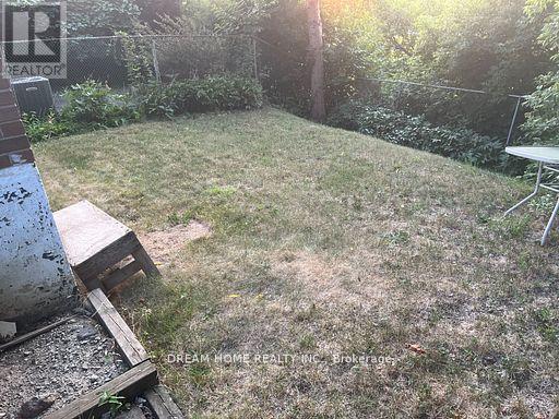 22 Beethoven Court, Toronto, Ontario  M2H 1W2 - Photo 6 - C12528578