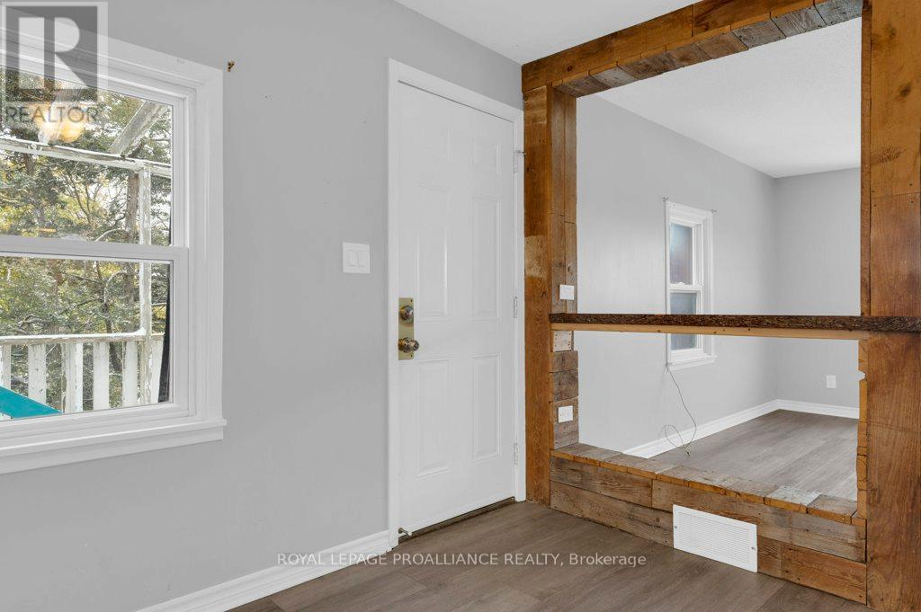 325 Sidney Street, Belleville, Ontario K8P 3Z5 - Photo 18 - X12528806